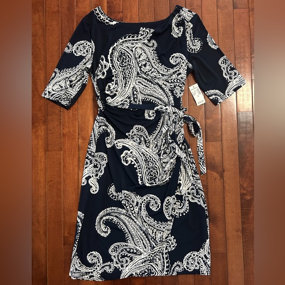 dressbarn Dresses & Skirts - NWT Navy and White Paisley Faux Wrap Dress Size Medium
